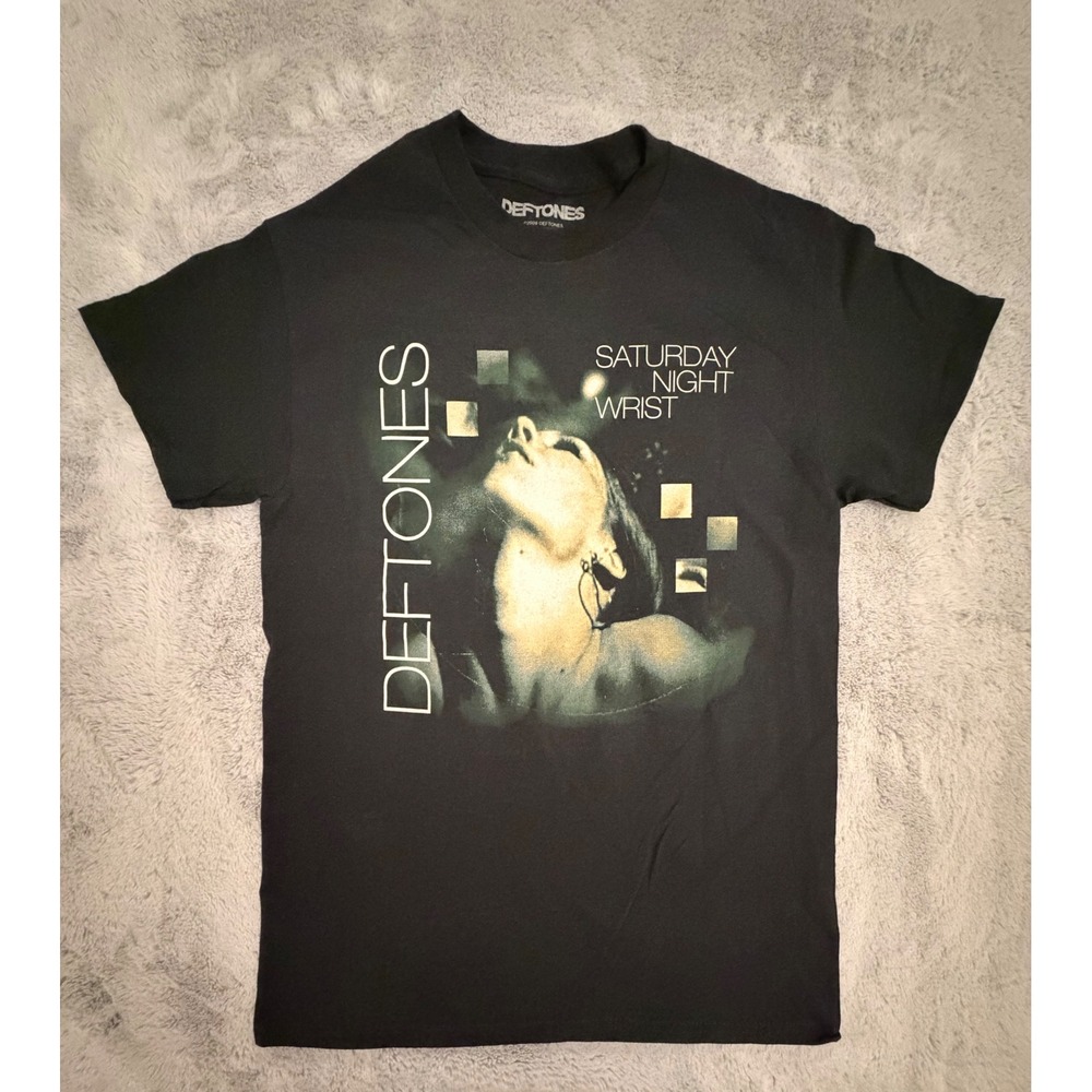 NWOT Deftones Saturday Night Wrist Band T-Shirt Black Small Album Art Graphic